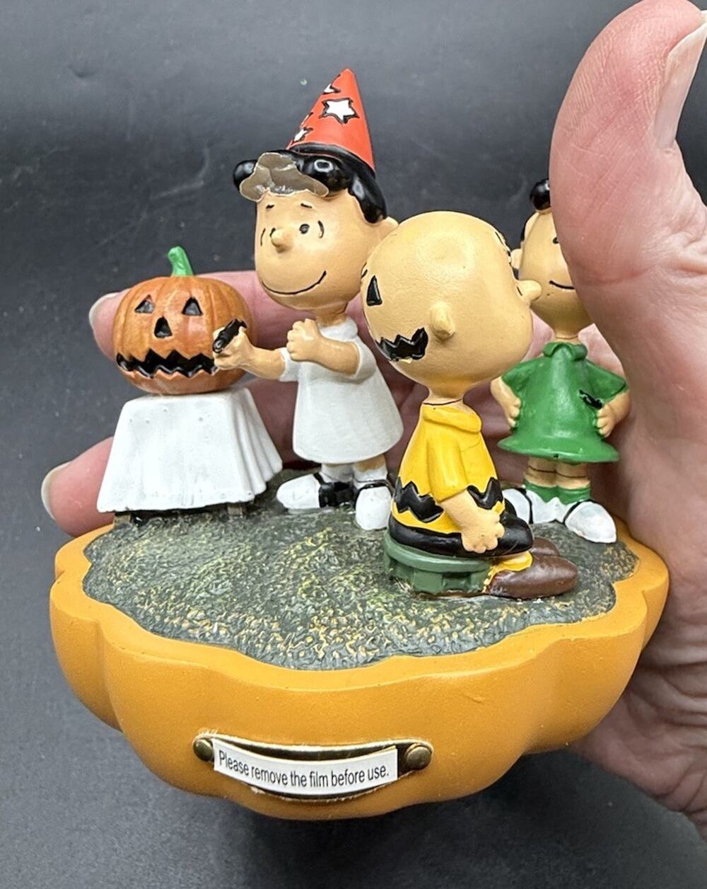 Peanuts Hawthorne Great Pumpkin Halloween The Perfect Model *REPAIRED! -LO27